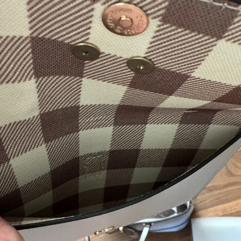 Elegant Grey and Black Women's Bag Set - Picture 5 of 7